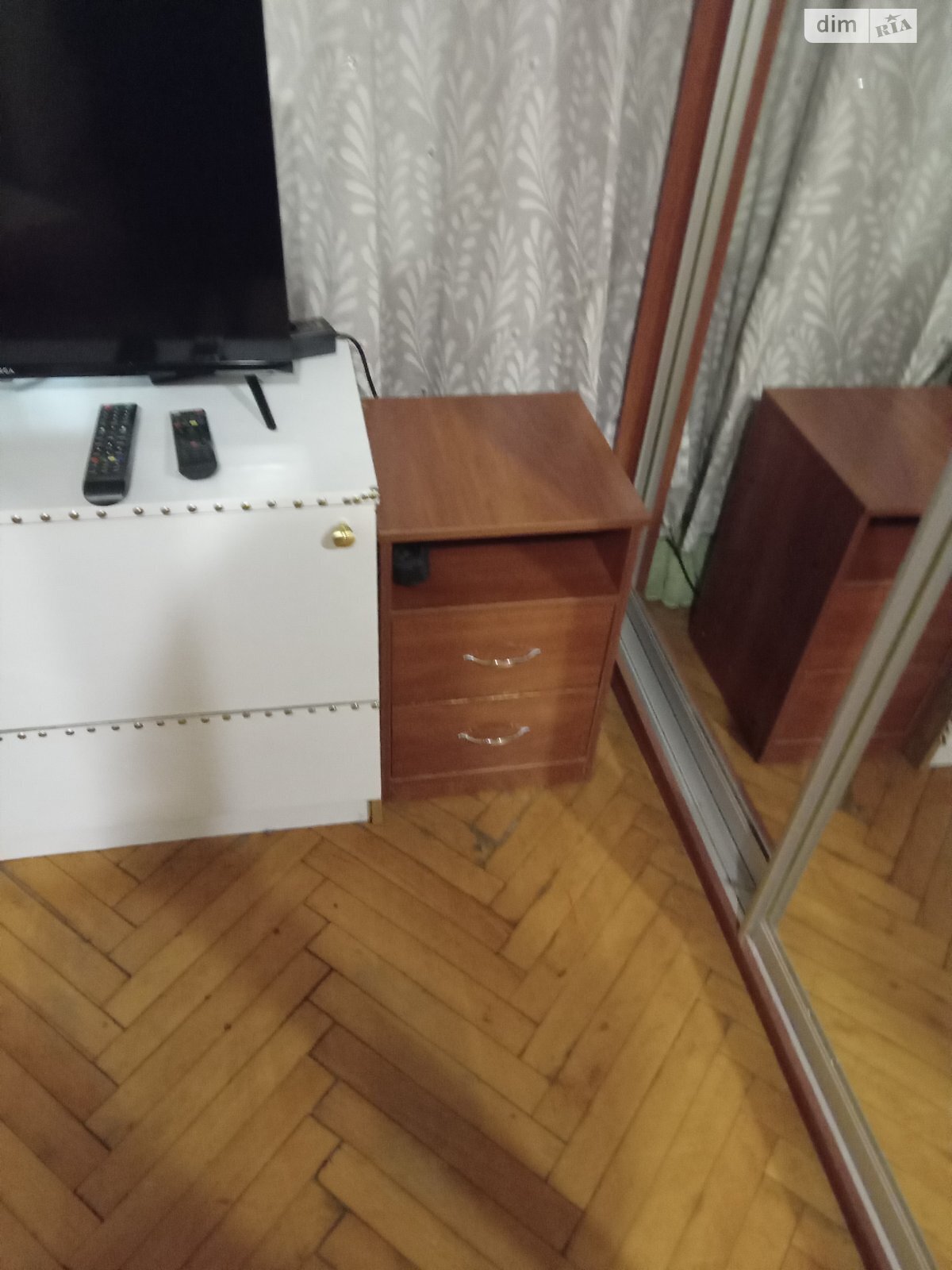 однокомнатная квартира в Киеве, район Зверинец, на ул. Ломаковская 2 в аренду на долгий срок помесячно фото 1 однокомнатная квартира в Киеве, район Зверинец, на ул. Ломаковская 2 в аренду на долгий срок помесячно фото 1