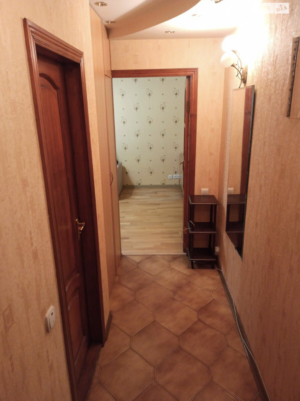 двухкомнатная квартира в Киеве, район Зверинец, на ул. Профессора Подвысоцкого 21 в аренду на долгий срок помесячно фото 1 двухкомнатная квартира в Киеве, район Зверинец, на ул. Профессора Подвысоцкого 21 в аренду на долгий срок помесячно фото 1