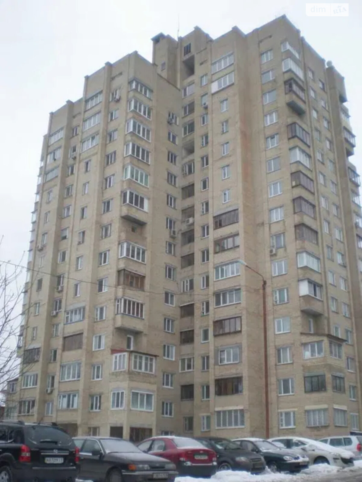 трикімнатна квартира в Києві, район Звіринець, на вул. Звіринецька 61А в довготривалу оренду помісячно фото 1 трикімнатна квартира в Києві, район Звіринець, на вул. Звіринецька 61А в довготривалу оренду помісячно фото 1