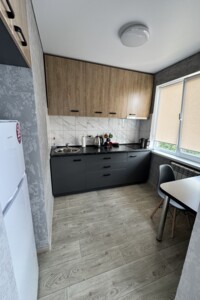 двокімнатна квартира в Коростені, район Центр, на вул. Івана Котляревського 2 в довготривалу оренду помісячно фото 2