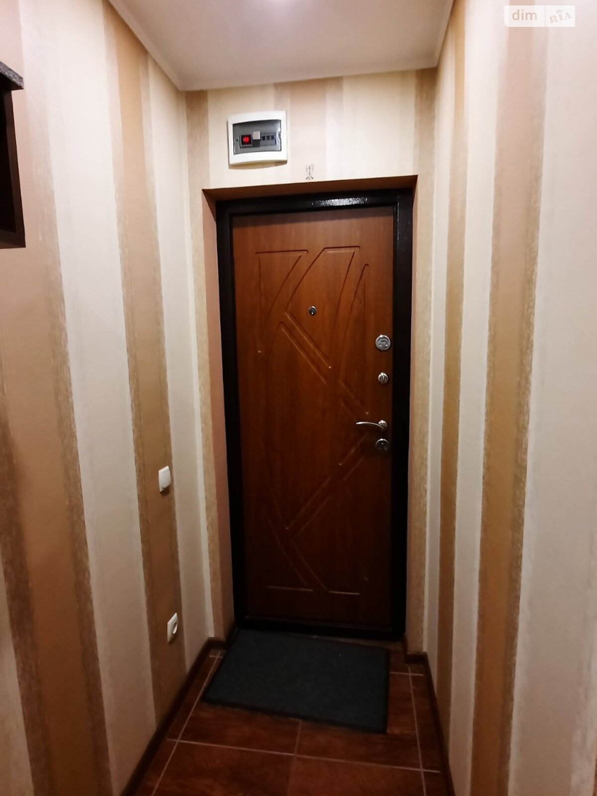 двухкомнатная квартира в Кременчуге, район Нагорная часть, на ул. Киевская 52 в аренду на долгий срок помесячно фото 1 двухкомнатная квартира в Кременчуге, район Нагорная часть, на ул. Киевская 52 в аренду на долгий срок помесячно фото 1