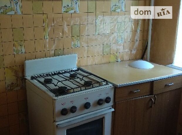 однокомнатная квартира без мебели в Кременчуге, на Ватутина в аренду на долгий срок помесячно фото 1 однокомнатная квартира без мебели в Кременчуге, на Ватутина в аренду на долгий срок помесячно фото 1