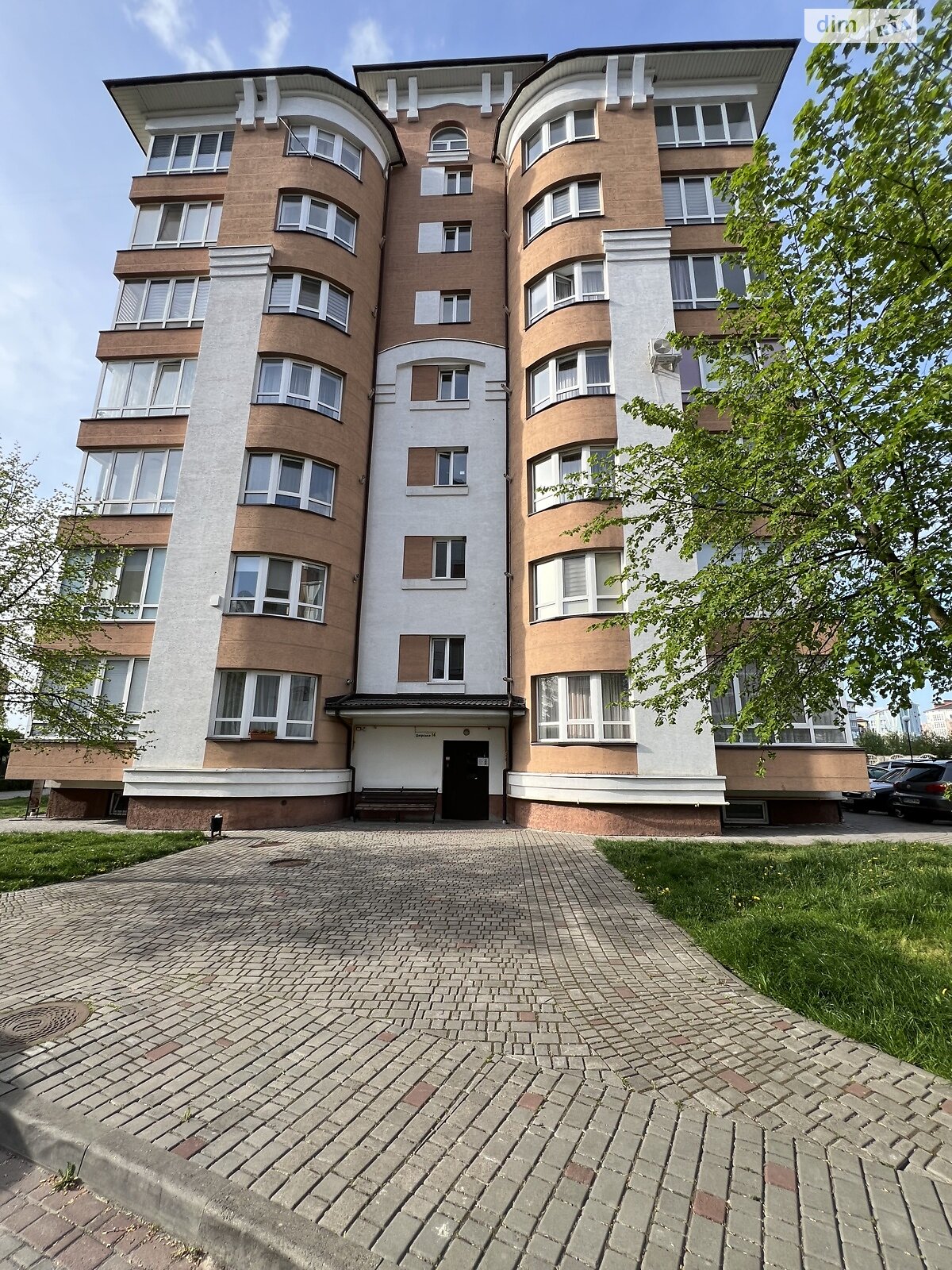 двухкомнатная квартира в Криховцах, на ул. Дворовая 14 в аренду на долгий срок помесячно фото 1 двухкомнатная квартира в Криховцах, на ул. Дворовая 14 в аренду на долгий срок помесячно фото 1