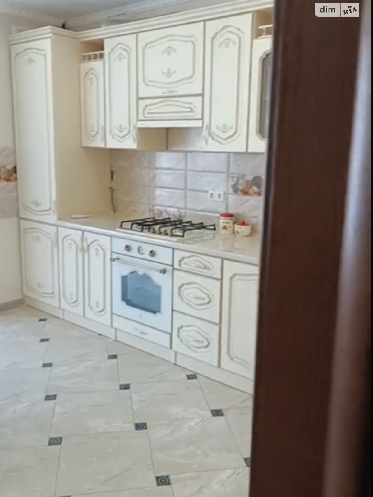 двокімнатна квартира в Крихівцях, на вул. Слобідська 20 в довготривалу оренду помісячно фото 1 двокімнатна квартира в Крихівцях, на вул. Слобідська 20 в довготривалу оренду помісячно фото 1