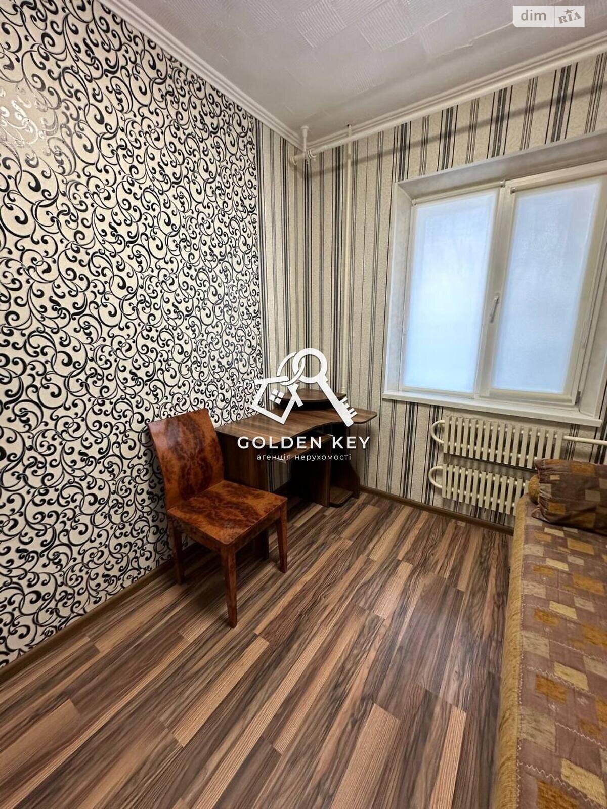 трехкомнатная квартира в Кривом Роге, район Долгинцевский, на шоссе Днепропетровское в аренду на долгий срок помесячно фото 1
