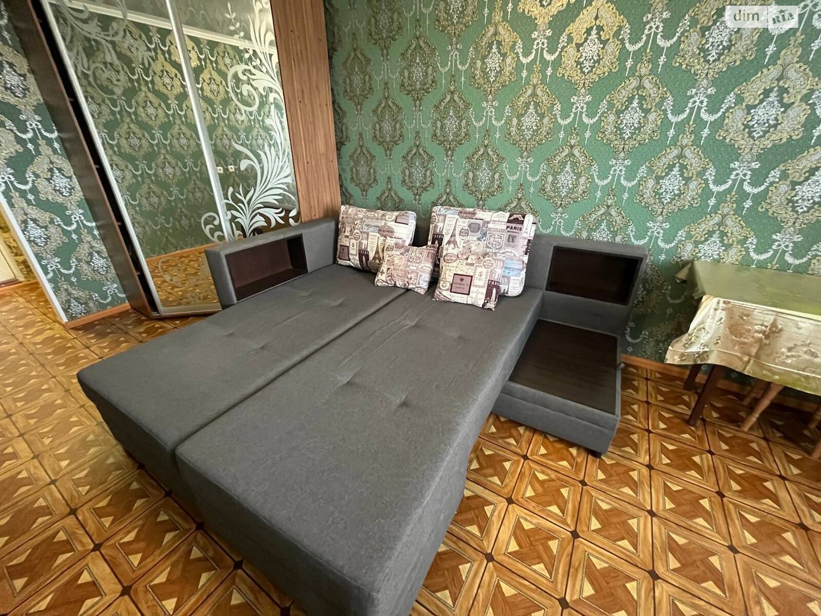 однокімнатна квартира в Кривому Розі, район Довгинцівський, на вул. Незалежності України 33 в довготривалу оренду помісячно фото 1 однокімнатна квартира в Кривому Розі, район Довгинцівський, на вул. Незалежності України 33 в довготривалу оренду помісячно фото 1