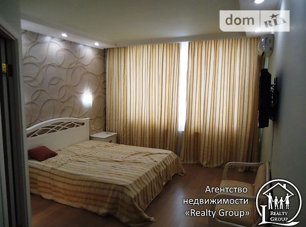 Долгосрочная аренда квартиры, 3 ком., Днепропетровская, Кривой Рог, р‑н. Дзержинский, Металлургов проспект, дом 12 Долгосрочная аренда квартиры, 3 ком., Днепропетровская, Кривой Рог, р‑н. Дзержинский, Металлургов проспект, дом 12