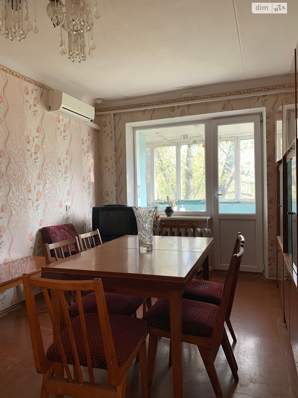 двокімнатна квартира з меблями в Кривому Розі, район Інгулецький, на вул. Ярославська 10 в довготривалу оренду помісячно фото 1 двокімнатна квартира з меблями в Кривому Розі, район Інгулецький, на вул. Ярославська 10 в довготривалу оренду помісячно фото 1