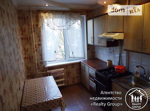 Долгосрочная аренда квартиры, 3 ком., Днепропетровская, Кривой Рог, р‑н. Жовтневый, 7-й Заречный микрорайон, дом 8 Долгосрочная аренда квартиры, 3 ком., Днепропетровская, Кривой Рог, р‑н. Жовтневый, 7-й Заречный микрорайон, дом 8
