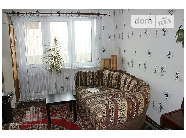 двухкомнатная квартира с мебелью в Кривом Роге, район Покровский, на Панкеева в аренду на долгий срок помесячно фото 1
