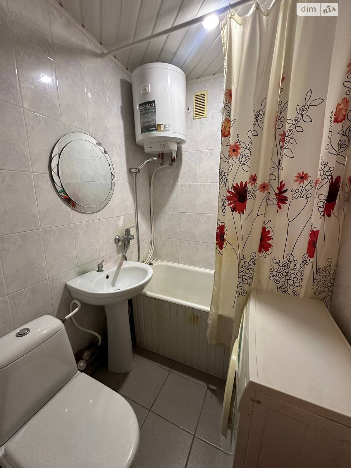 двухкомнатная квартира в Кривом Роге, район Металлургический, на ул. Соборности 45 в аренду на долгий срок помесячно фото 1