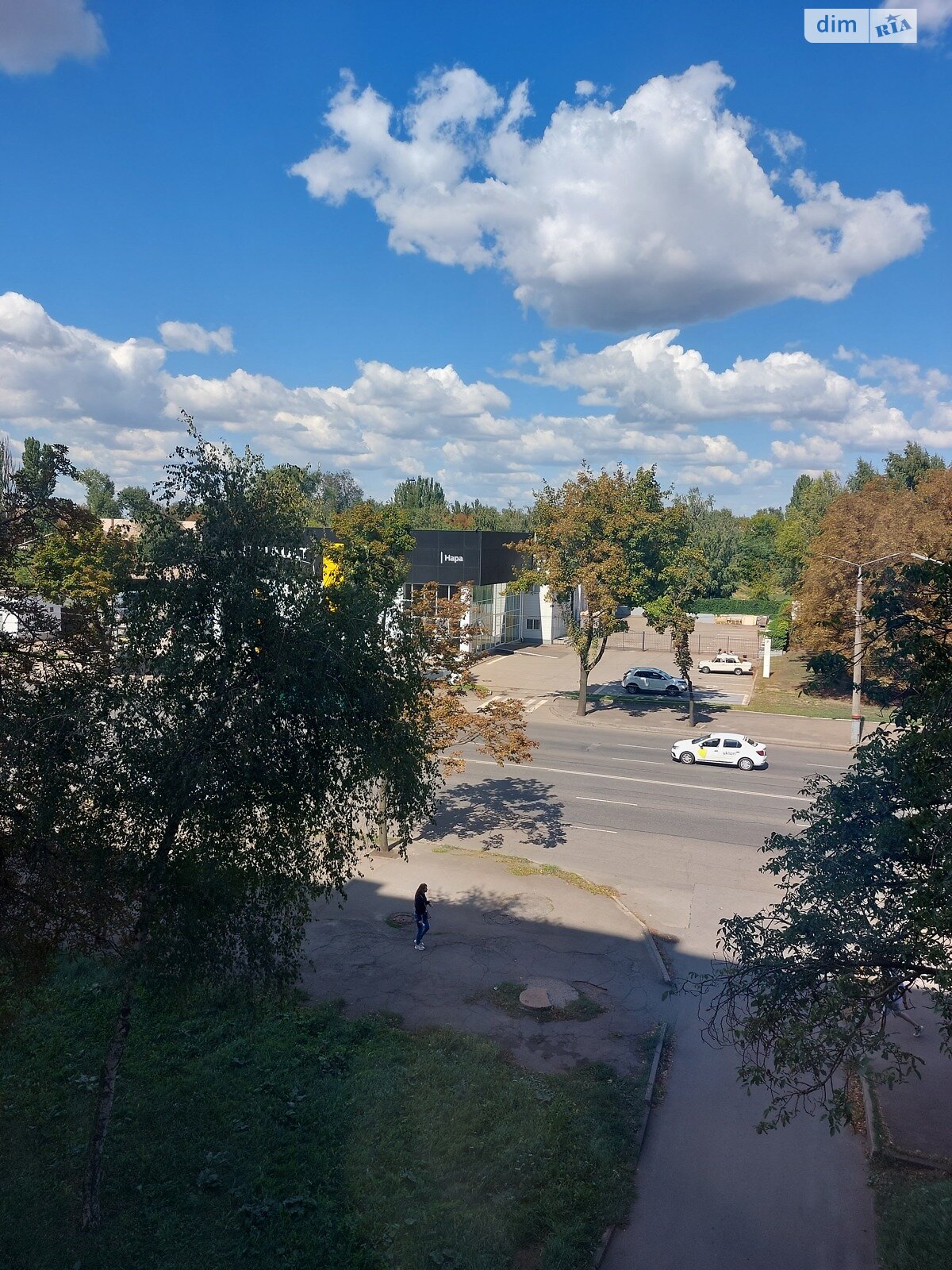трикімнатна квартира в Кривому Розі, на просп. Миру 28 в довготривалу оренду помісячно фото 1 трикімнатна квартира в Кривому Розі, на просп. Миру 28 в довготривалу оренду помісячно фото 1