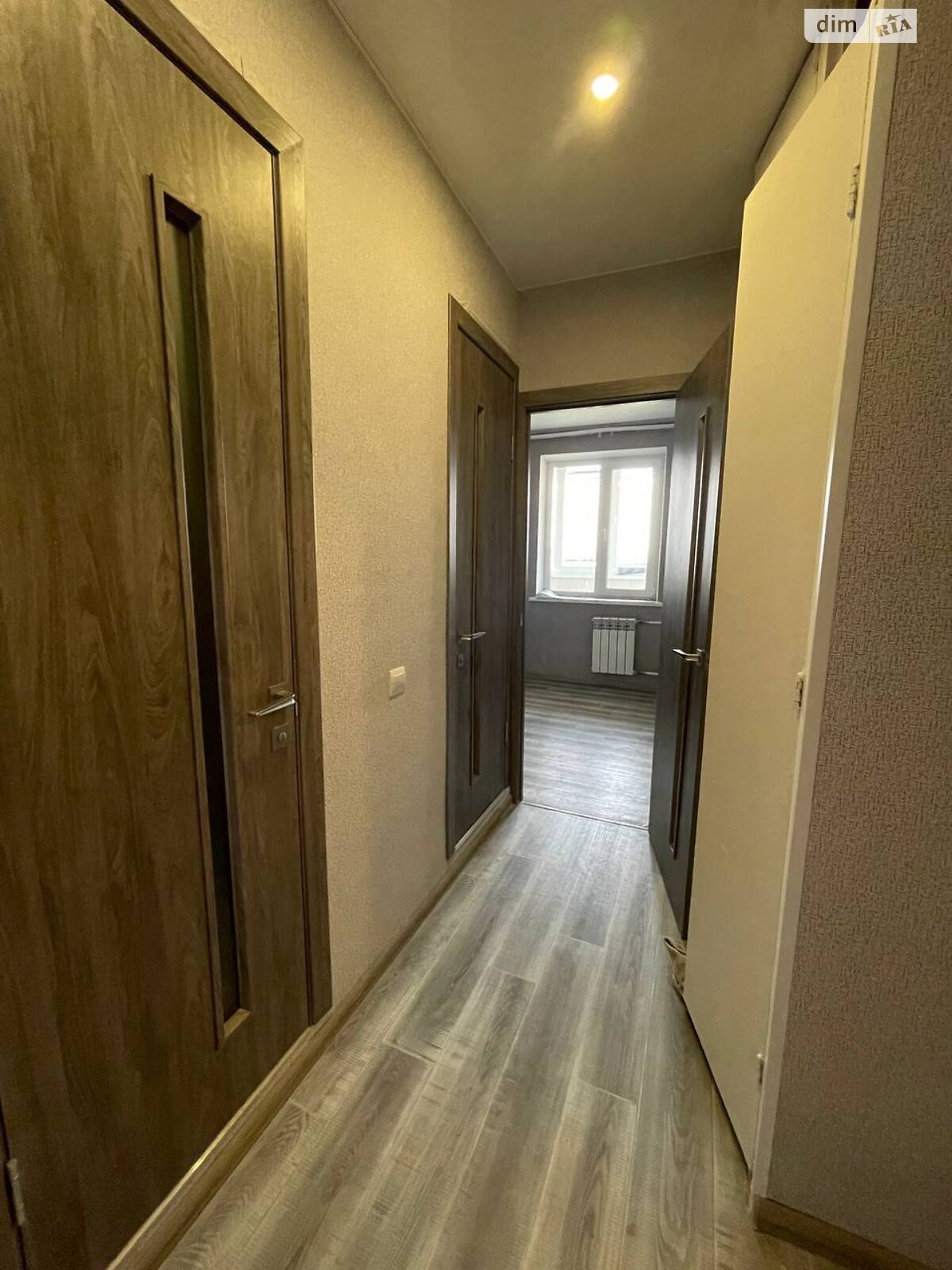 двухкомнатная квартира в Кривом Роге, район Покровский, на ул. 5-й Заречный микрорайон 73 в аренду на долгий срок помесячно фото 1 двухкомнатная квартира в Кривом Роге, район Покровский, на ул. 5-й Заречный микрорайон 73 в аренду на долгий срок помесячно фото 1