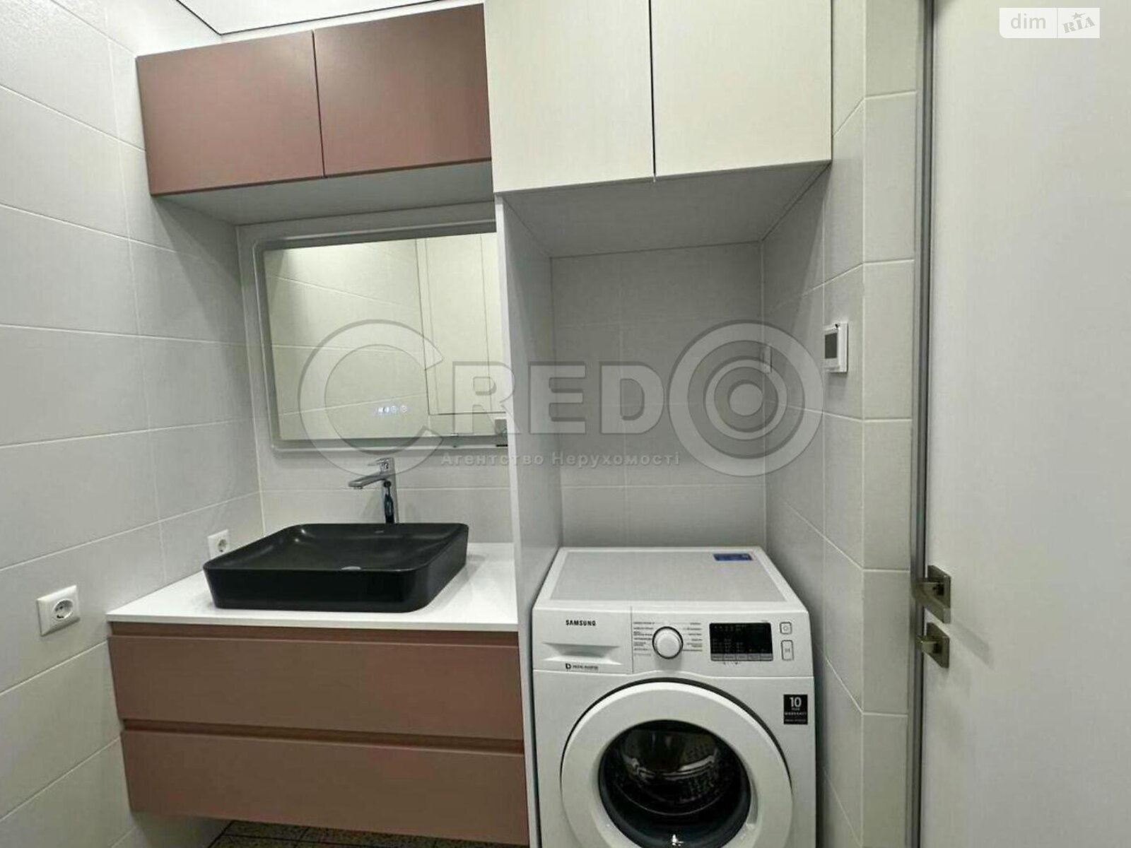 двухкомнатная квартира в Кривом Роге, район Покровский, на ул. 5-й Заречный микрорайон в аренду на долгий срок помесячно фото 1 двухкомнатная квартира в Кривом Роге, район Покровский, на ул. 5-й Заречный микрорайон в аренду на долгий срок помесячно фото 1