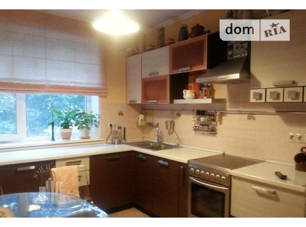 Долгосрочная аренда квартиры, 2 ком., Днепропетровская, Кривой Рог, р‑н. Саксаганский, Артем Долгосрочная аренда квартиры, 2 ком., Днепропетровская, Кривой Рог, р‑н. Саксаганский, Артем