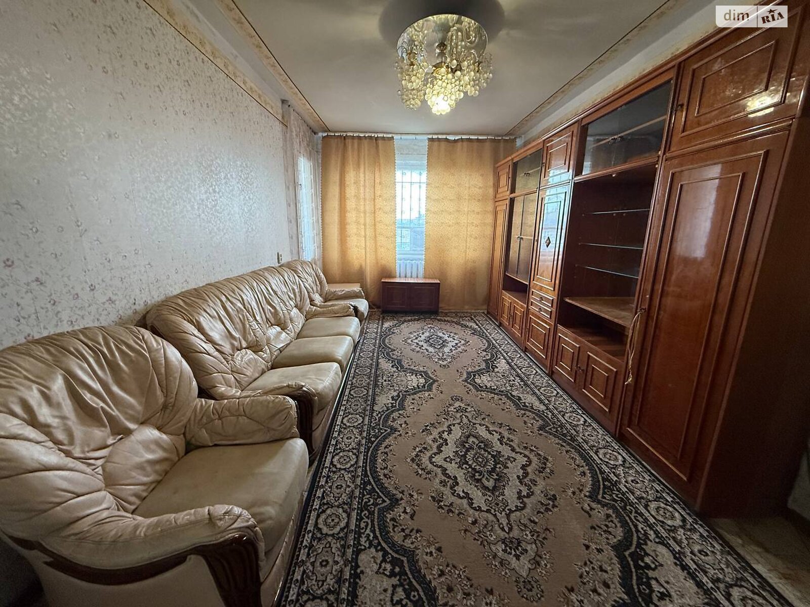 трикімнатна квартира в Кривому Розі, район Саксаганський, на мкр. Гірницький 34 в довготривалу оренду помісячно фото 1 трикімнатна квартира в Кривому Розі, район Саксаганський, на мкр. Гірницький 34 в довготривалу оренду помісячно фото 1