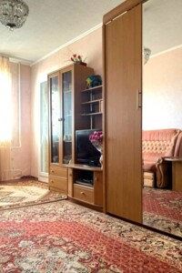 трикімнатна квартира в Кривому Розі, район Саксаганський, на мкр. Сонячний в довготривалу оренду помісячно фото 2
