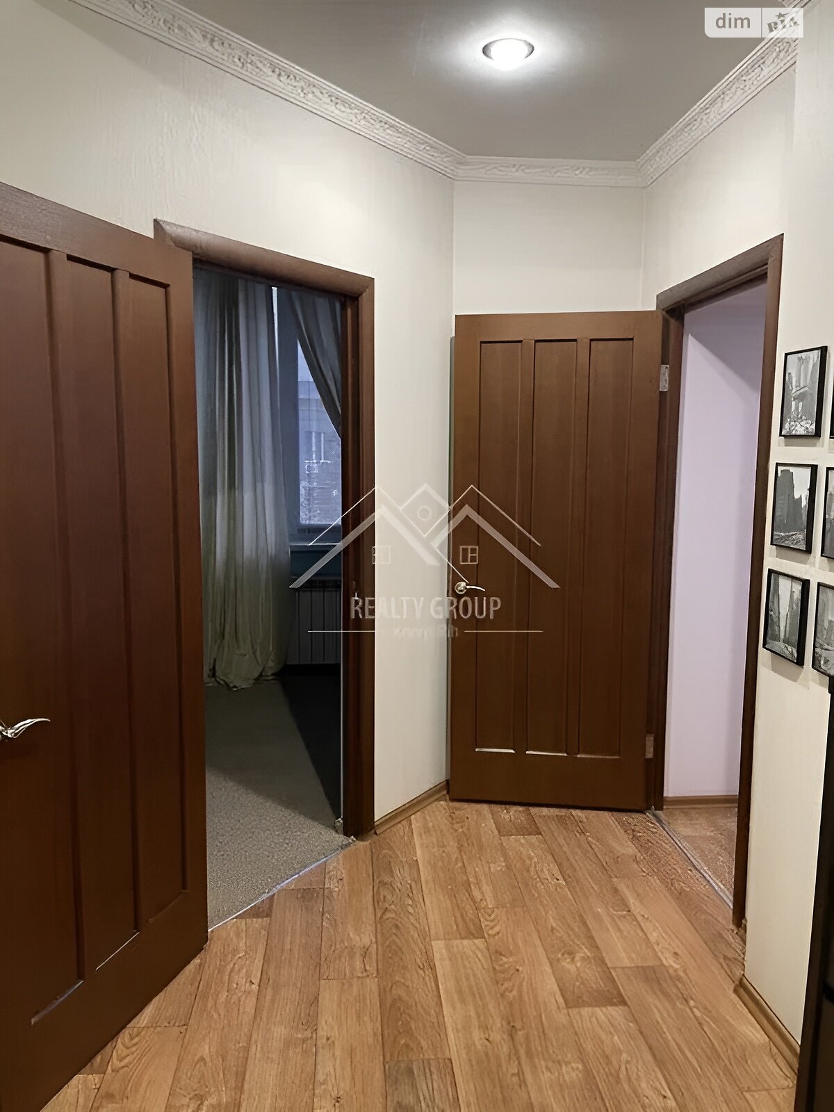 трехкомнатная квартира в Кривом Роге, район Саксаганский, на просп. Университетский 37 в аренду на долгий срок помесячно фото 1 трехкомнатная квартира в Кривом Роге, район Саксаганский, на просп. Университетский 37 в аренду на долгий срок помесячно фото 1