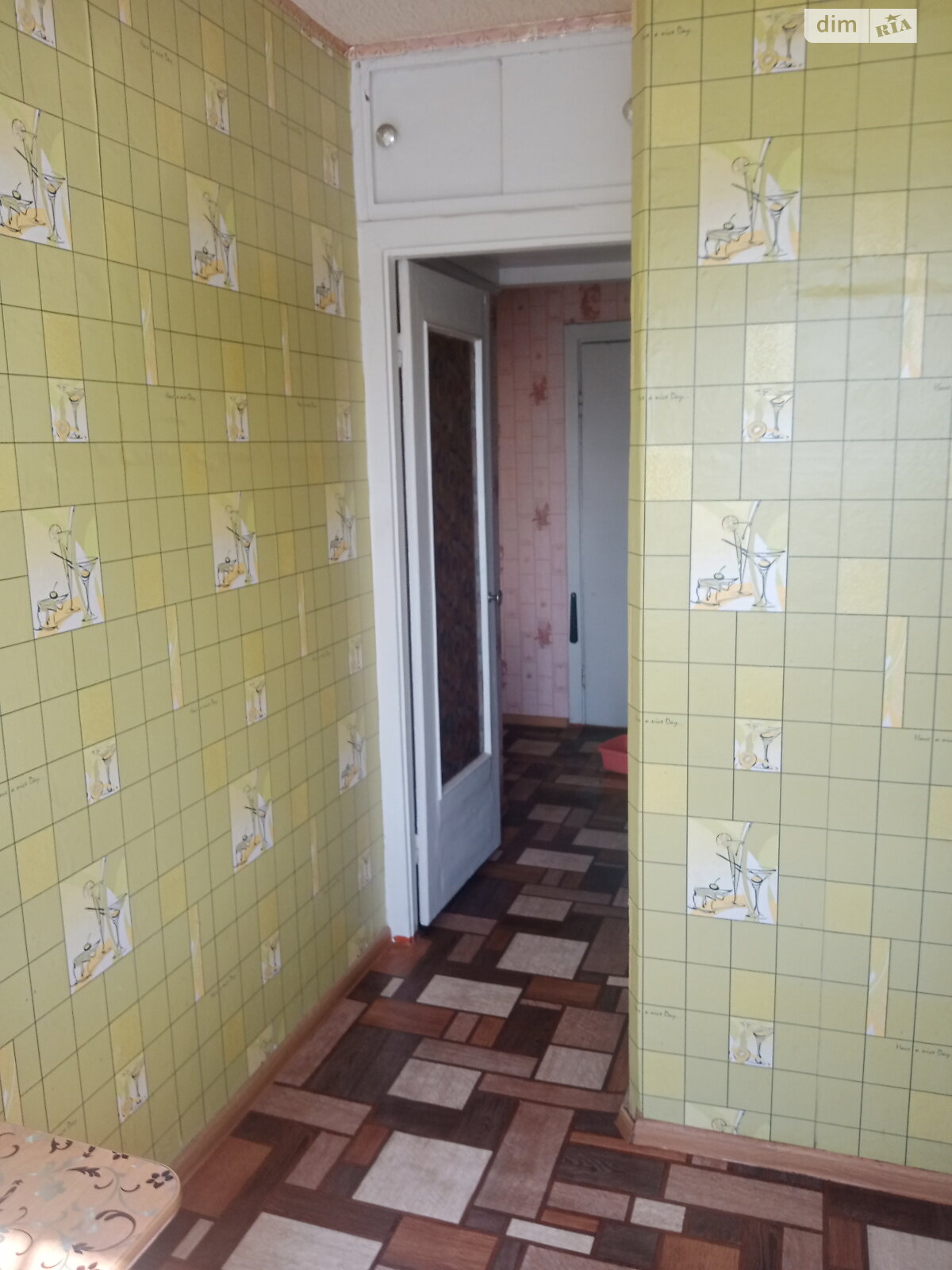 двокімнатна квартира в Кривому Розі, район Саксаганський, на пл. Володимира Великого 36 в довготривалу оренду помісячно фото 1 двокімнатна квартира в Кривому Розі, район Саксаганський, на пл. Володимира Великого 36 в довготривалу оренду помісячно фото 1
