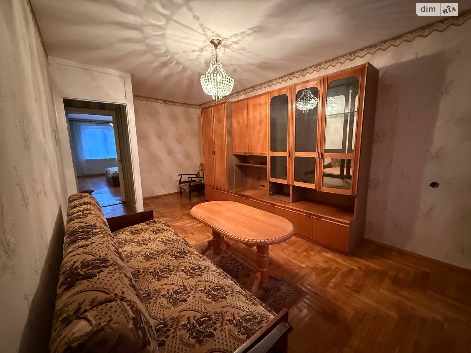 двухкомнатная квартира в Кривом Роге, район Центрально-Городской, на ул. Горных инженеров 9 в аренду на долгий срок помесячно фото 1 двухкомнатная квартира в Кривом Роге, район Центрально-Городской, на ул. Горных инженеров 9 в аренду на долгий срок помесячно фото 1