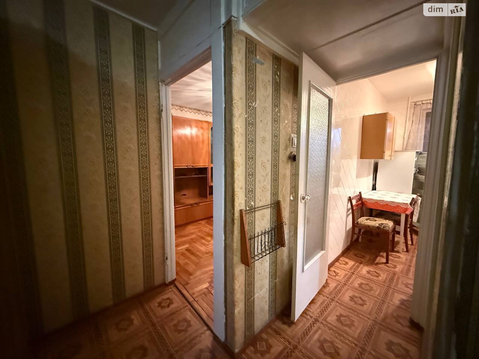 двухкомнатная квартира в Кривом Роге, район Центрально-Городской, на ул. Горных инженеров 9 в аренду на долгий срок помесячно фото 1 двухкомнатная квартира в Кривом Роге, район Центрально-Городской, на ул. Горных инженеров 9 в аренду на долгий срок помесячно фото 1