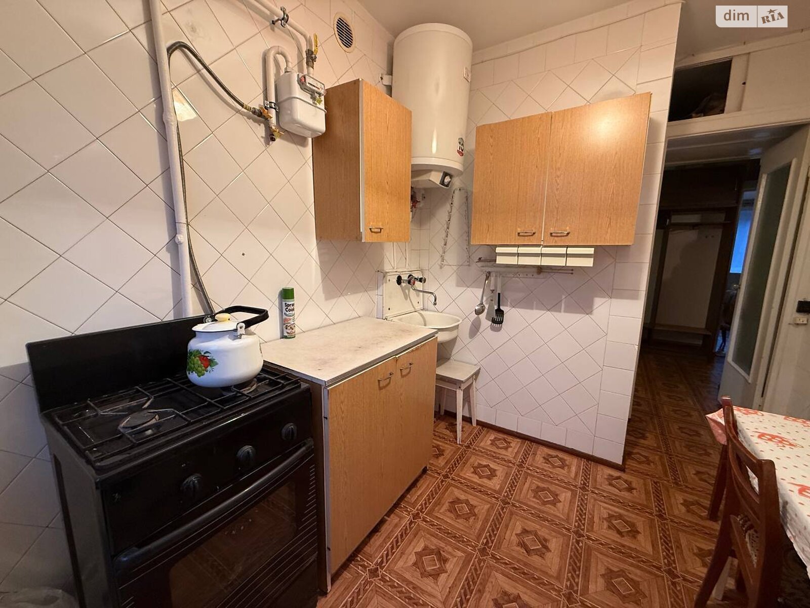 двухкомнатная квартира в Кривом Роге, район Центрально-Городской, на ул. Горных инженеров 9 в аренду на долгий срок помесячно фото 1 двухкомнатная квартира в Кривом Роге, район Центрально-Городской, на ул. Горных инженеров 9 в аренду на долгий срок помесячно фото 1