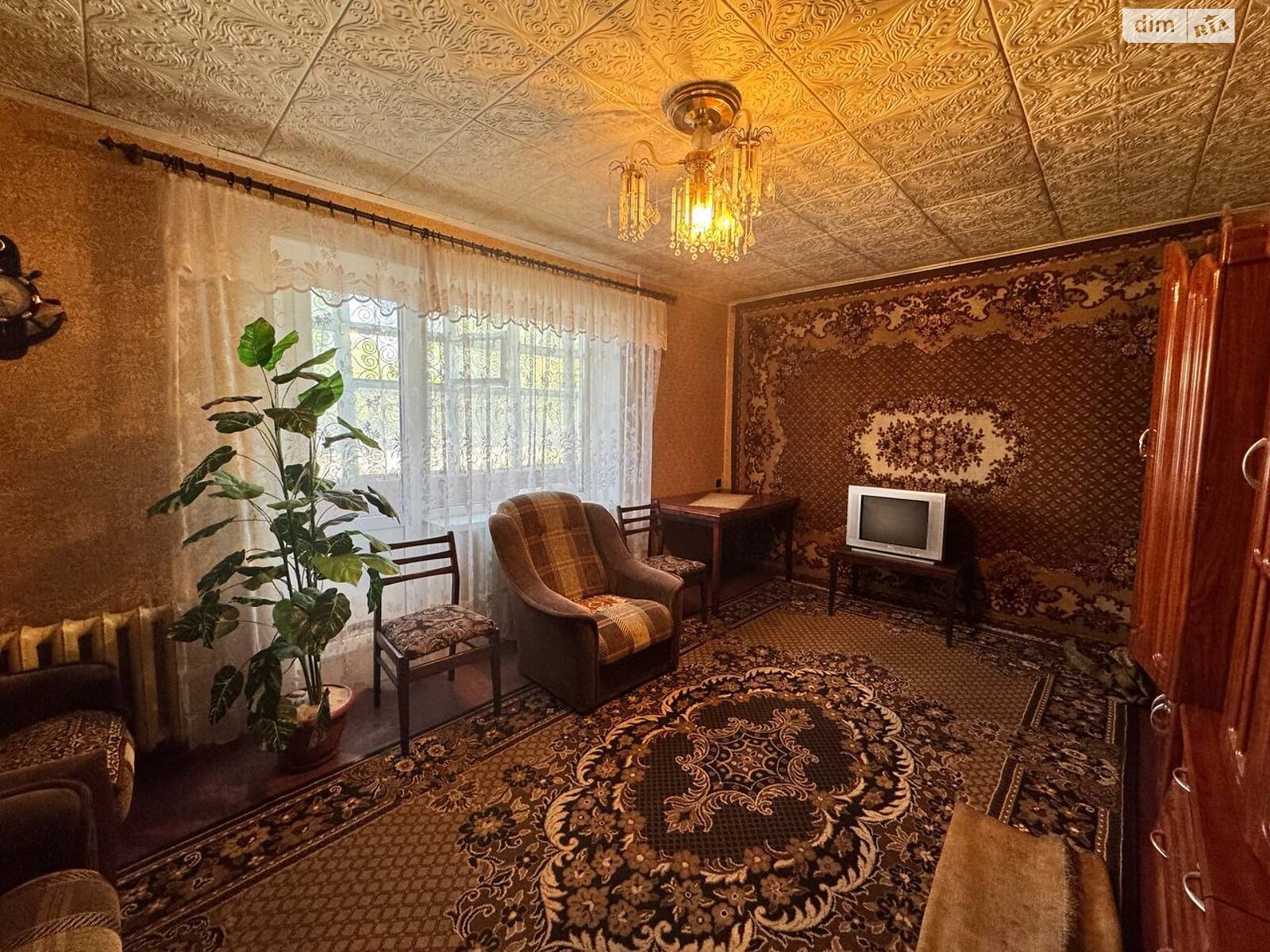 трехкомнатная квартира с мебелью в Кривом Роге, район Центрально-Городской, на ул. Костя Пестушка 1 в аренду на долгий срок помесячно фото 1 трехкомнатная квартира с мебелью в Кривом Роге, район Центрально-Городской, на ул. Костя Пестушка 1 в аренду на долгий срок помесячно фото 1