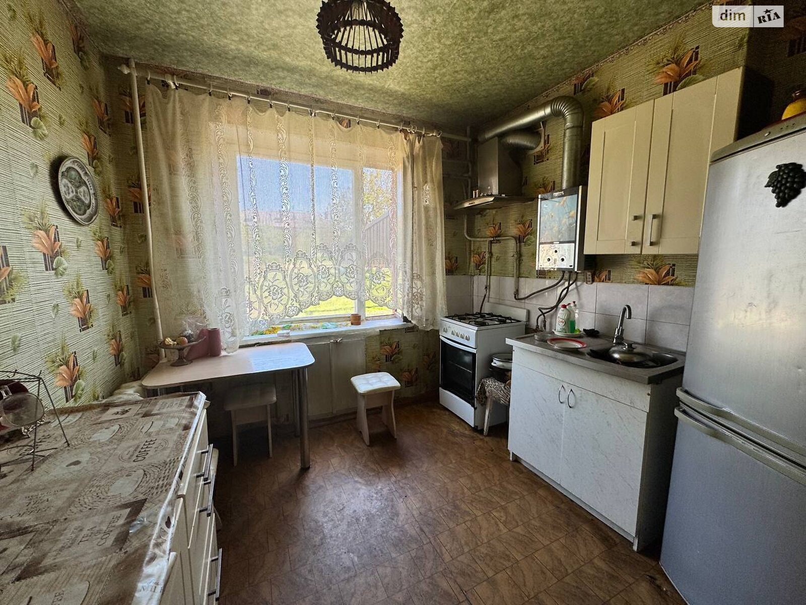 трехкомнатная квартира с мебелью в Кривом Роге, район Центрально-Городской, на ул. Костя Пестушка 1 в аренду на долгий срок помесячно фото 1 трехкомнатная квартира с мебелью в Кривом Роге, район Центрально-Городской, на ул. Костя Пестушка 1 в аренду на долгий срок помесячно фото 1
