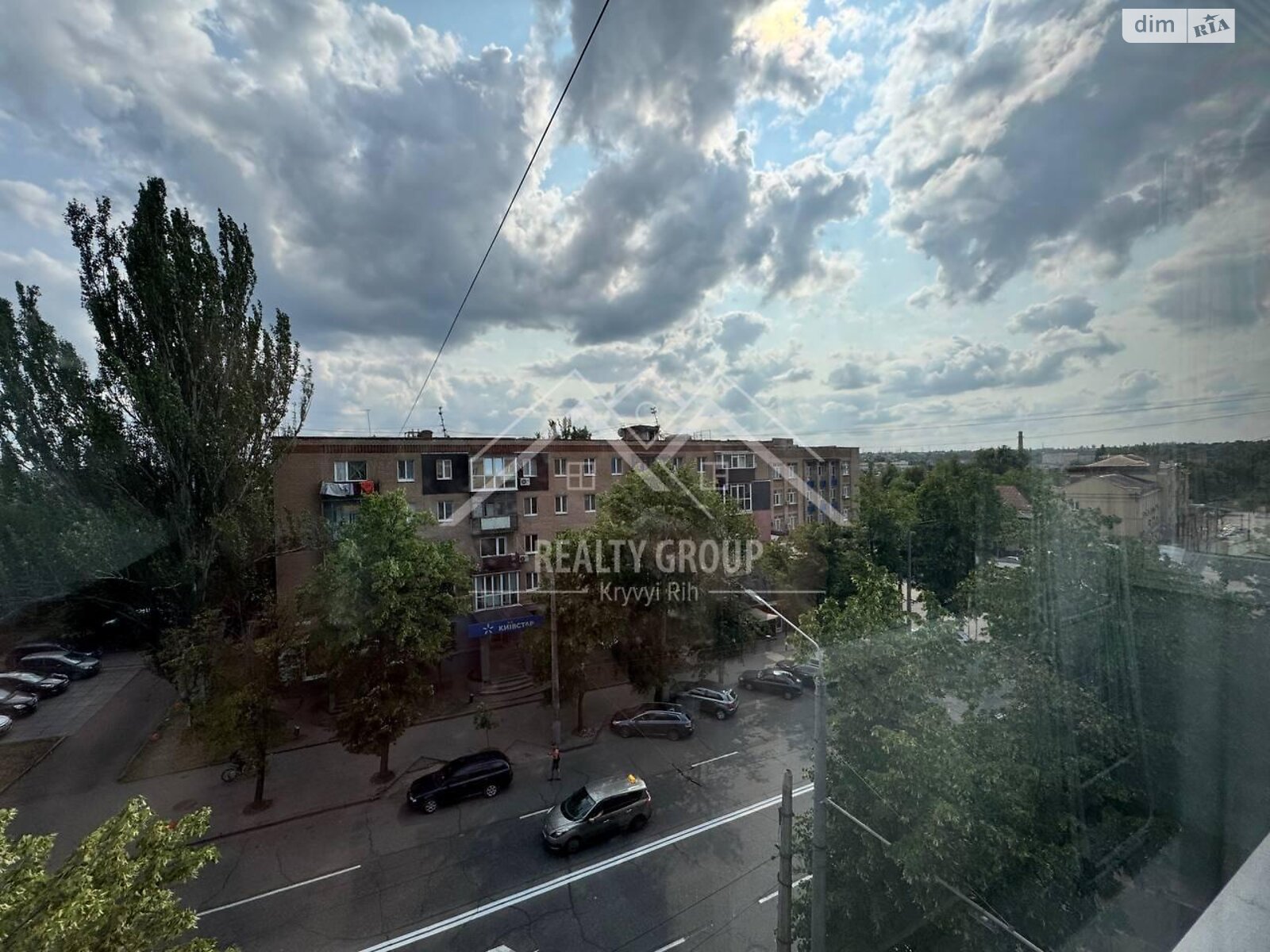 однокомнатная квартира в Кривом Роге, район Центрально-Городской, на ул. Лермонтово 1 в аренду на долгий срок помесячно фото 1 однокомнатная квартира в Кривом Роге, район Центрально-Городской, на ул. Лермонтово 1 в аренду на долгий срок помесячно фото 1