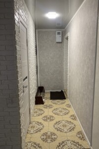двокімнатна квартира в Кривому Розі, район Центрально-Міський, на просп. Поштовий 85 в довготривалу оренду помісячно фото 2