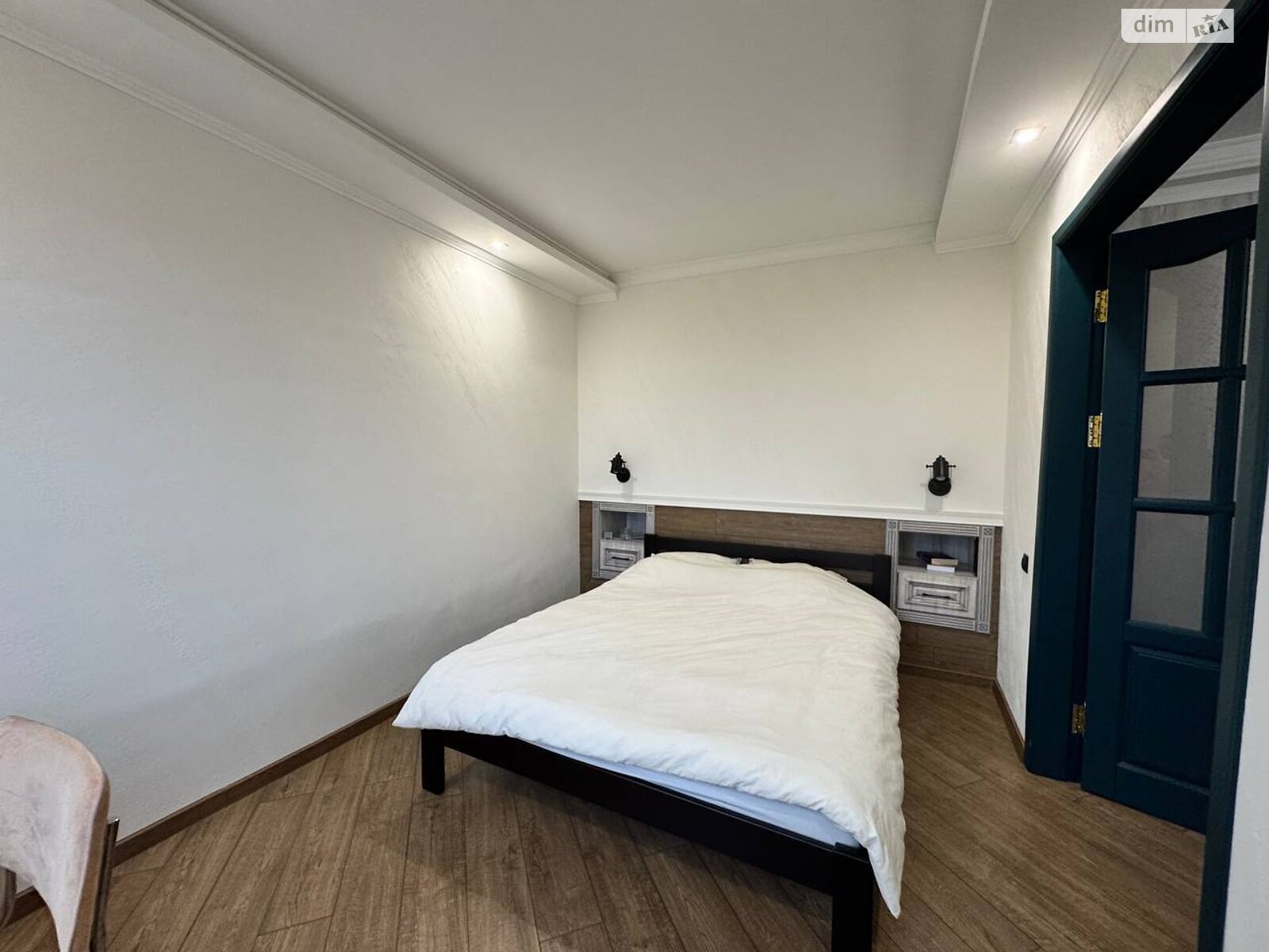 двухкомнатная квартира в Кривом Роге, район Центрально-Городской, на просп. Поштовый 48 в аренду на долгий срок помесячно фото 1 двухкомнатная квартира в Кривом Роге, район Центрально-Городской, на просп. Поштовый 48 в аренду на долгий срок помесячно фото 1