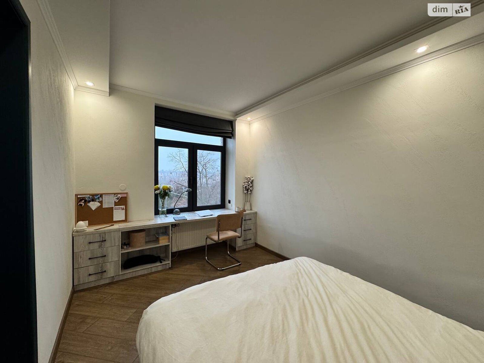 двухкомнатная квартира в Кривом Роге, район Центрально-Городской, на просп. Поштовый 48 в аренду на долгий срок помесячно фото 1 двухкомнатная квартира в Кривом Роге, район Центрально-Городской, на просп. Поштовый 48 в аренду на долгий срок помесячно фото 1