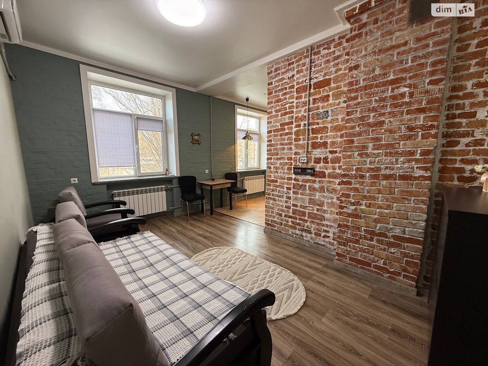 однокомнатная квартира в Кривом Роге, район Центрально-Городской, на ул. Староярмарковая 43 в аренду на долгий срок помесячно фото 1
