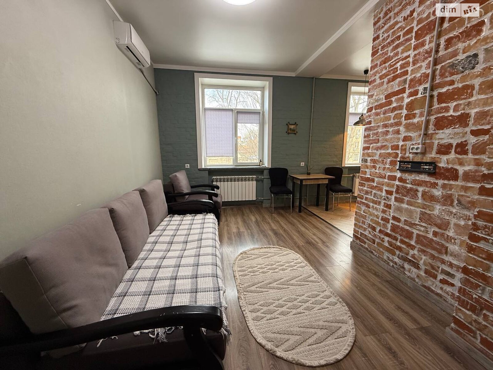 однокомнатная квартира в Кривом Роге, район Центрально-Городской, на ул. Староярмарковая 43 в аренду на долгий срок помесячно фото 1