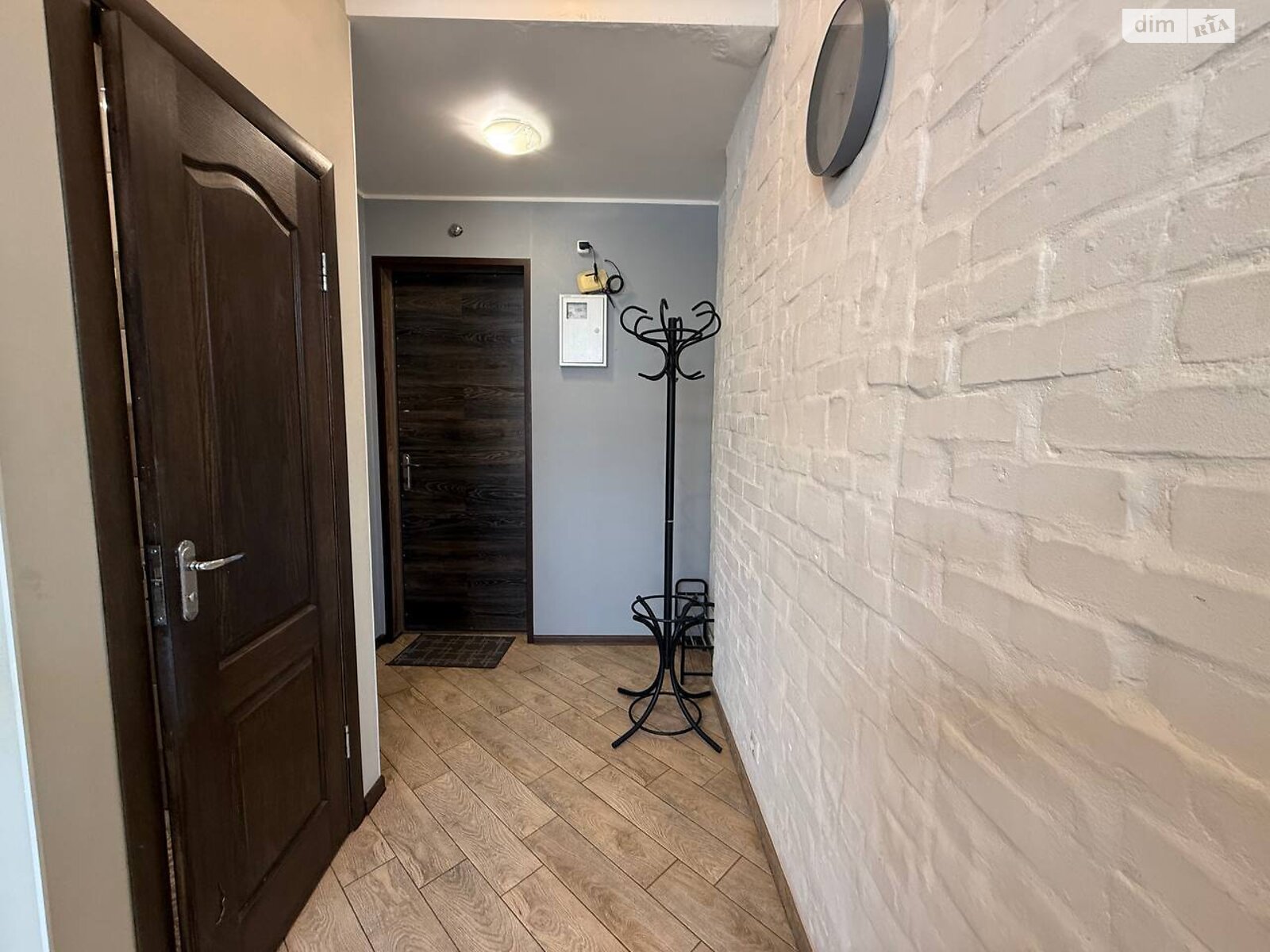 однокомнатная квартира в Кривом Роге, район Центрально-Городской, на ул. Староярмарковая 43 в аренду на долгий срок помесячно фото 1