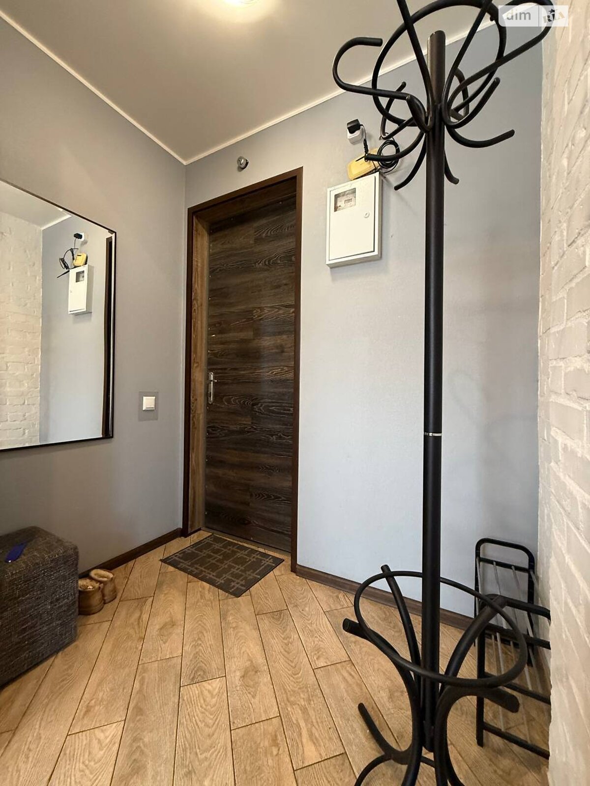 однокомнатная квартира в Кривом Роге, район Центрально-Городской, на ул. Староярмарковая 43 в аренду на долгий срок помесячно фото 1