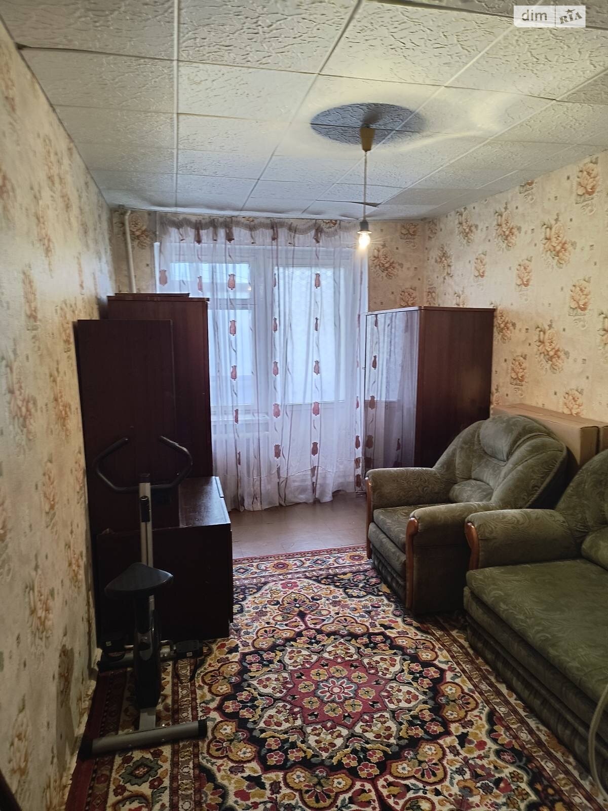 двухкомнатная квартира в Кривом Роге, район Центрально-Городской, на ул. Свято-Николаевская 12 в аренду на долгий срок помесячно фото 1