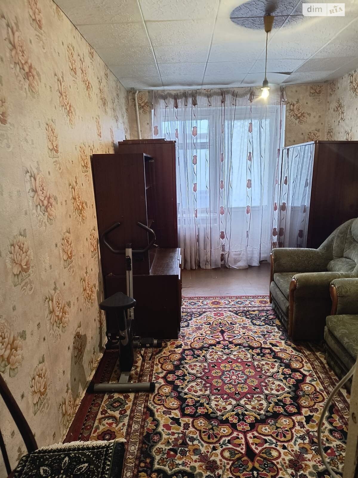 двухкомнатная квартира в Кривом Роге, район Центрально-Городской, на ул. Свято-Николаевская 12 в аренду на долгий срок помесячно фото 1