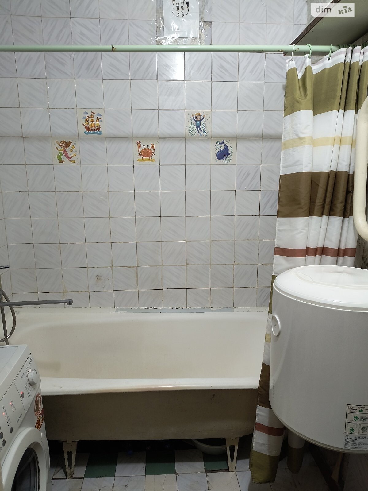 двухкомнатная квартира в Кривом Роге, район Центрально-Городской, на ул. Свято-Николаевская 12 в аренду на долгий срок помесячно фото 1