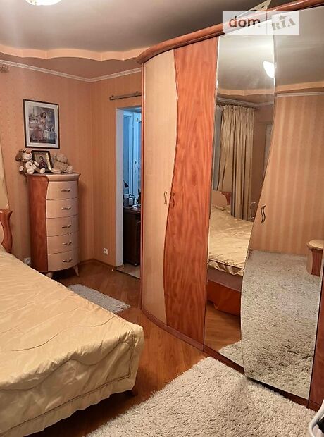 трехкомнатная квартира с мебелью в Кропивницком, район 5/5, на Васнєцова 6 в аренду на долгий срок помесячно фото 1