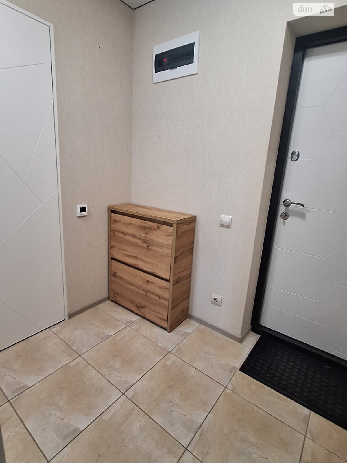 однокімнатна квартира в Кропивницькому, район Фортечний, на вул. Андріївська 12 в довготривалу оренду помісячно фото 1 однокімнатна квартира в Кропивницькому, район Фортечний, на вул. Андріївська 12 в довготривалу оренду помісячно фото 1