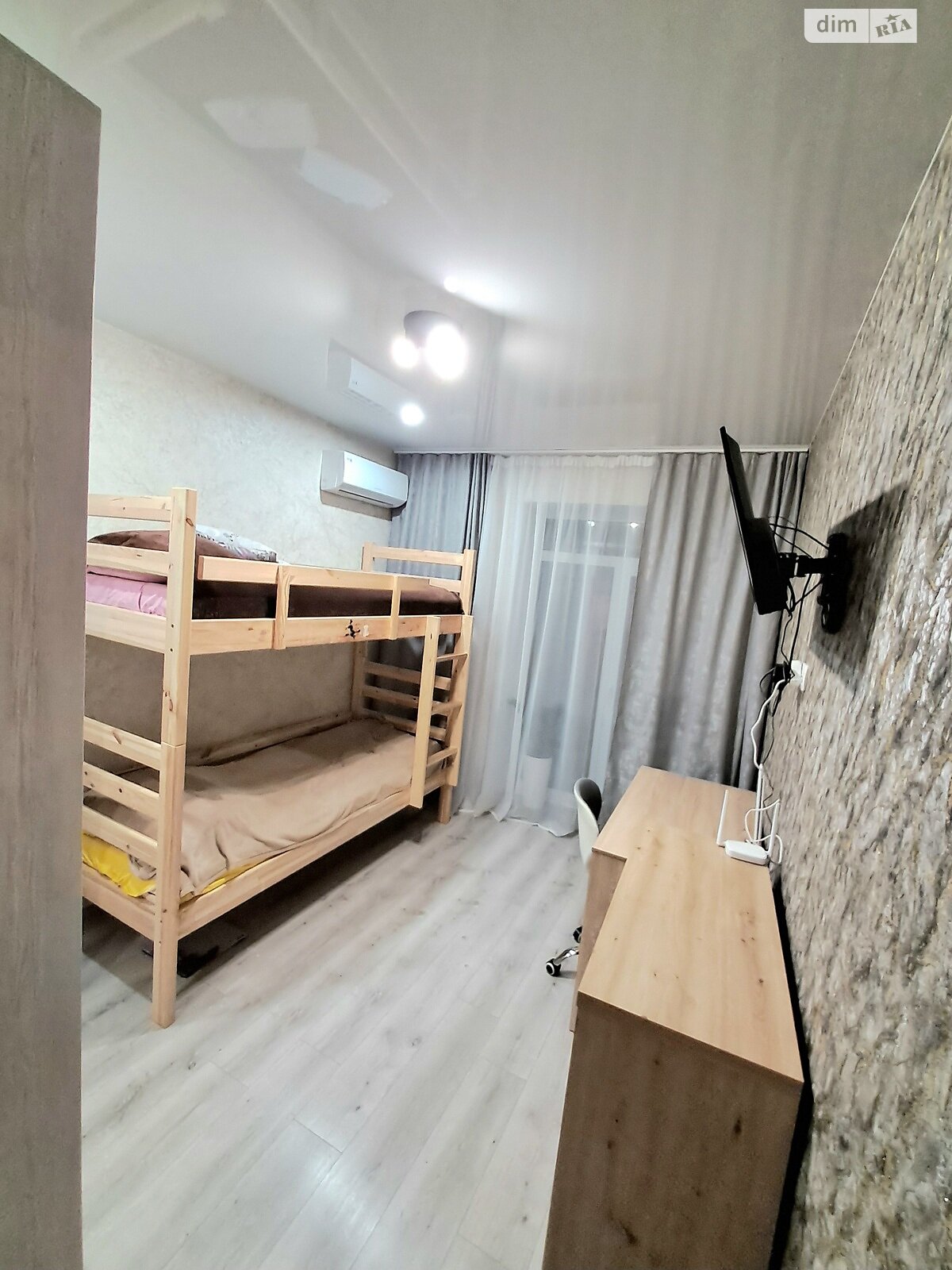 однокімнатна квартира в Кропивницькому, район Фортечний, на вул. Степана Чобану 2Н в довготривалу оренду помісячно фото 1