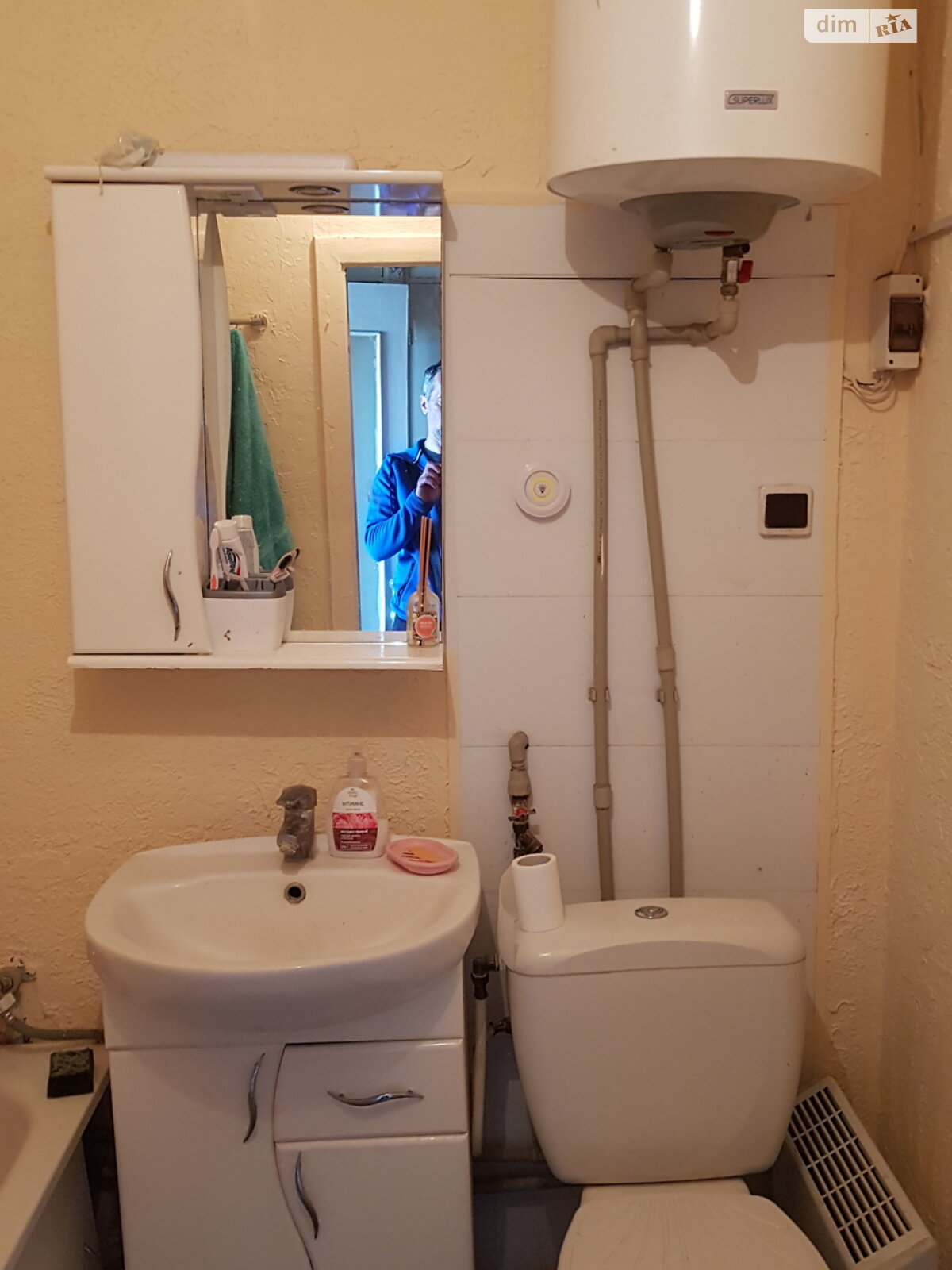 однокомнатная квартира в Кропивницком, район Поселок Горный, на ул. Нижньопьятихатська (название недействующим) 22 в аренду на долгий срок помесячно фото 1