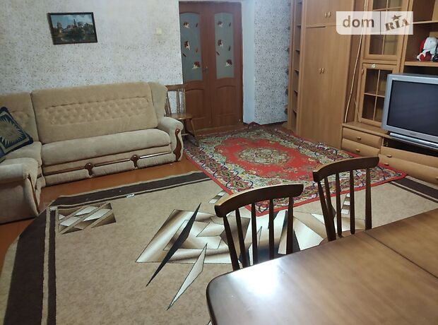 четырехкомнатная квартира с мебелью в Кропивницком, район Соколовское, на туп. Мира 45 в аренду на долгий срок помесячно фото 1 четырехкомнатная квартира с мебелью в Кропивницком, район Соколовское, на туп. Мира 45 в аренду на долгий срок помесячно фото 1