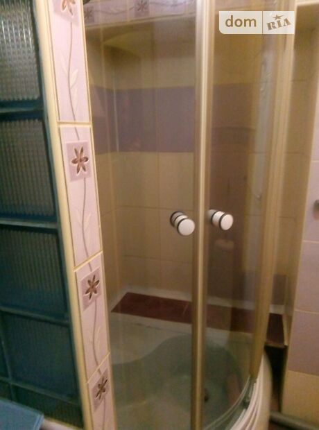 двухкомнатная квартира с мебелью в Кропивницком, район Центр, на ул. Шевченко в аренду на долгий срок помесячно фото 1 двухкомнатная квартира с мебелью в Кропивницком, район Центр, на ул. Шевченко в аренду на долгий срок помесячно фото 1