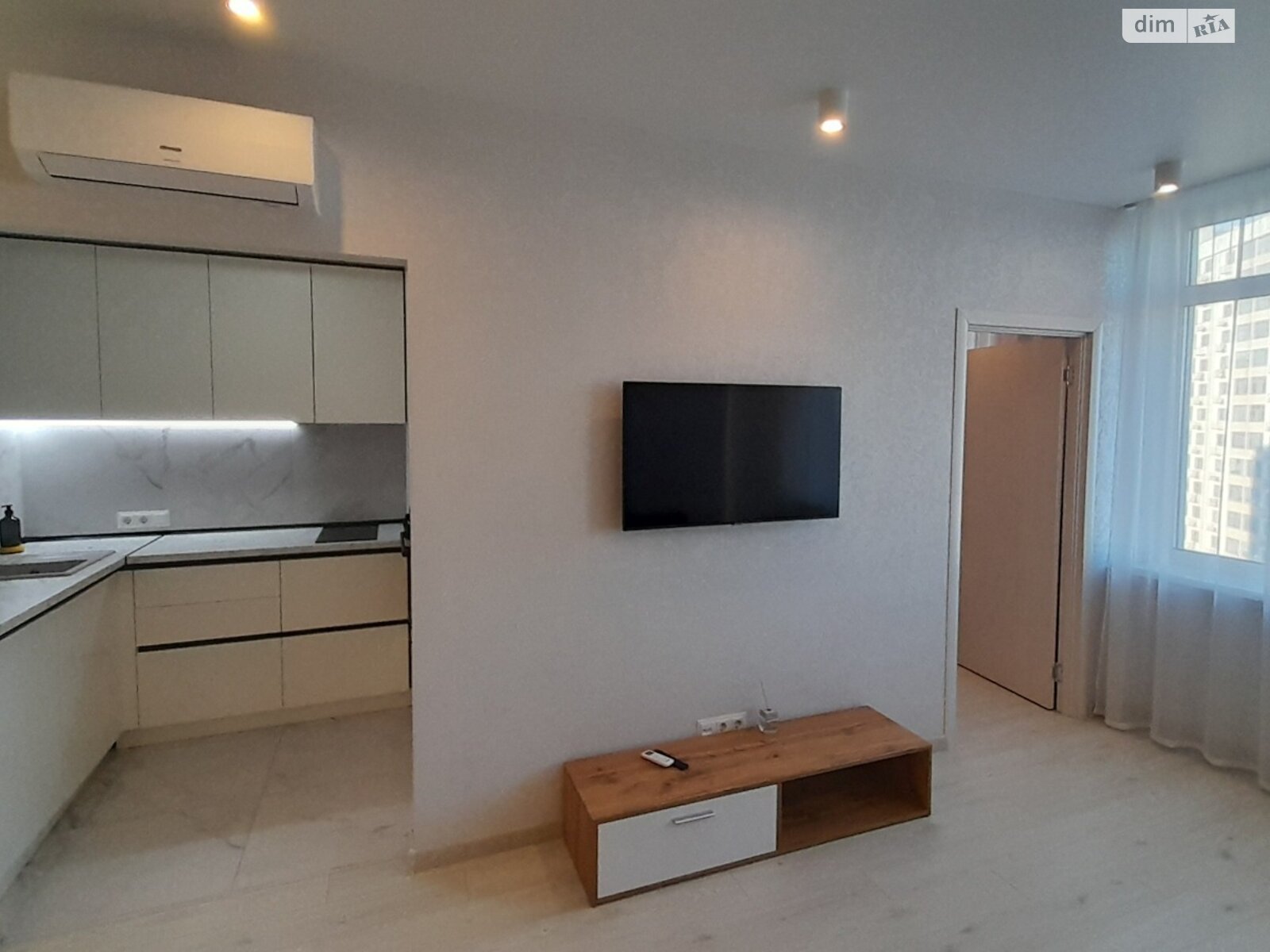 однокімнатна квартира в Лиманці, на вул. Перлинна 8 в довготривалу оренду помісячно фото 1