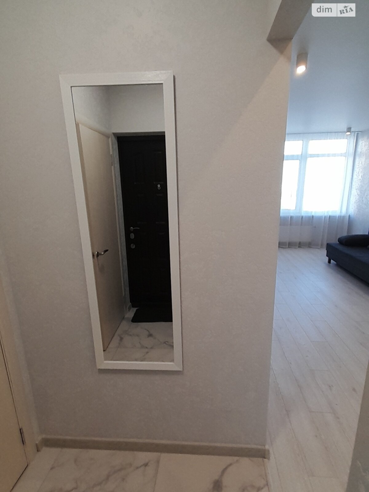 однокімнатна квартира в Лиманці, на вул. Перлинна 8 в довготривалу оренду помісячно фото 1