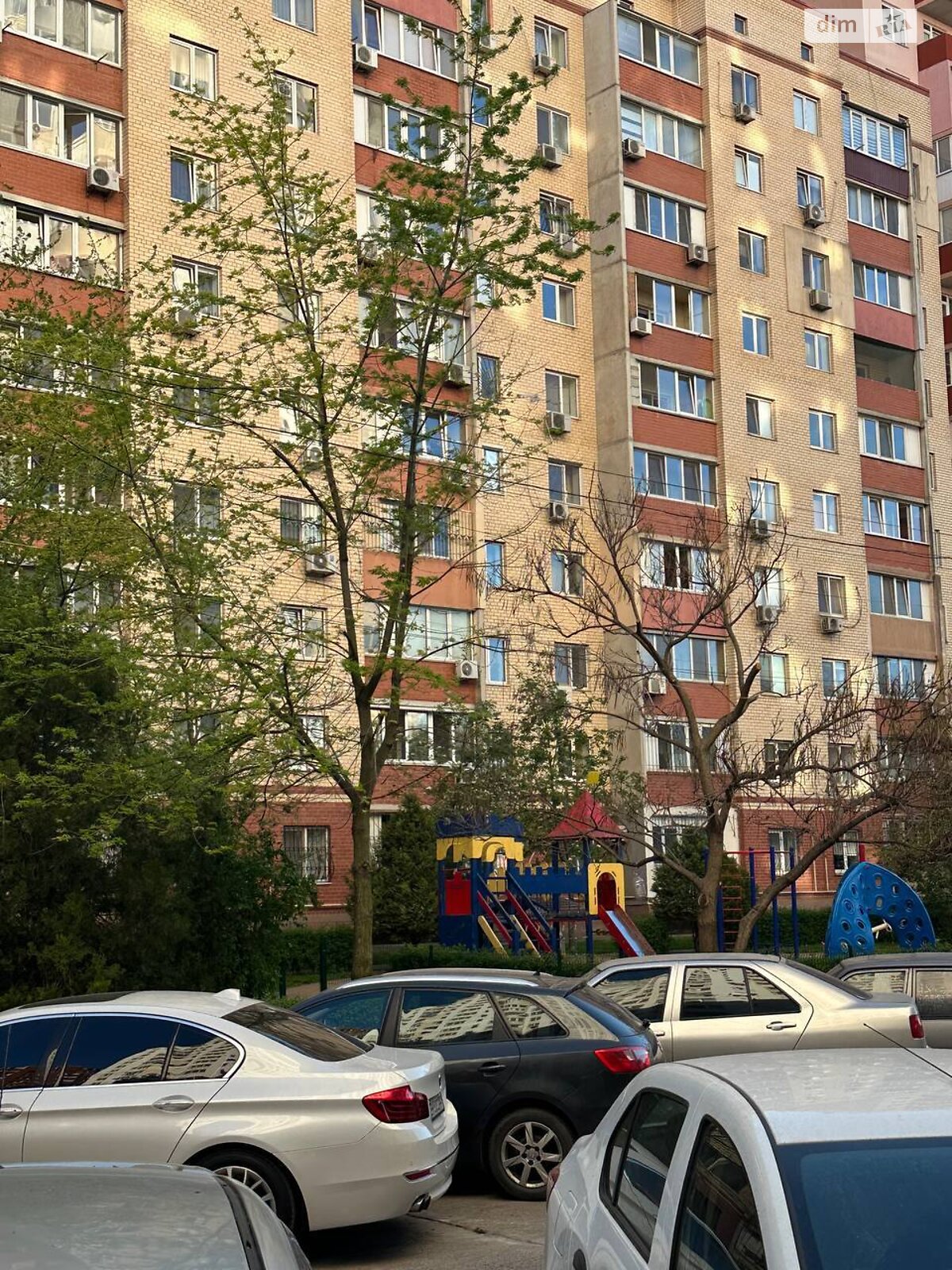однокімнатна квартира в Лиманці, на мас. Райдужний в довготривалу оренду помісячно фото 1 однокімнатна квартира в Лиманці, на мас. Райдужний в довготривалу оренду помісячно фото 1