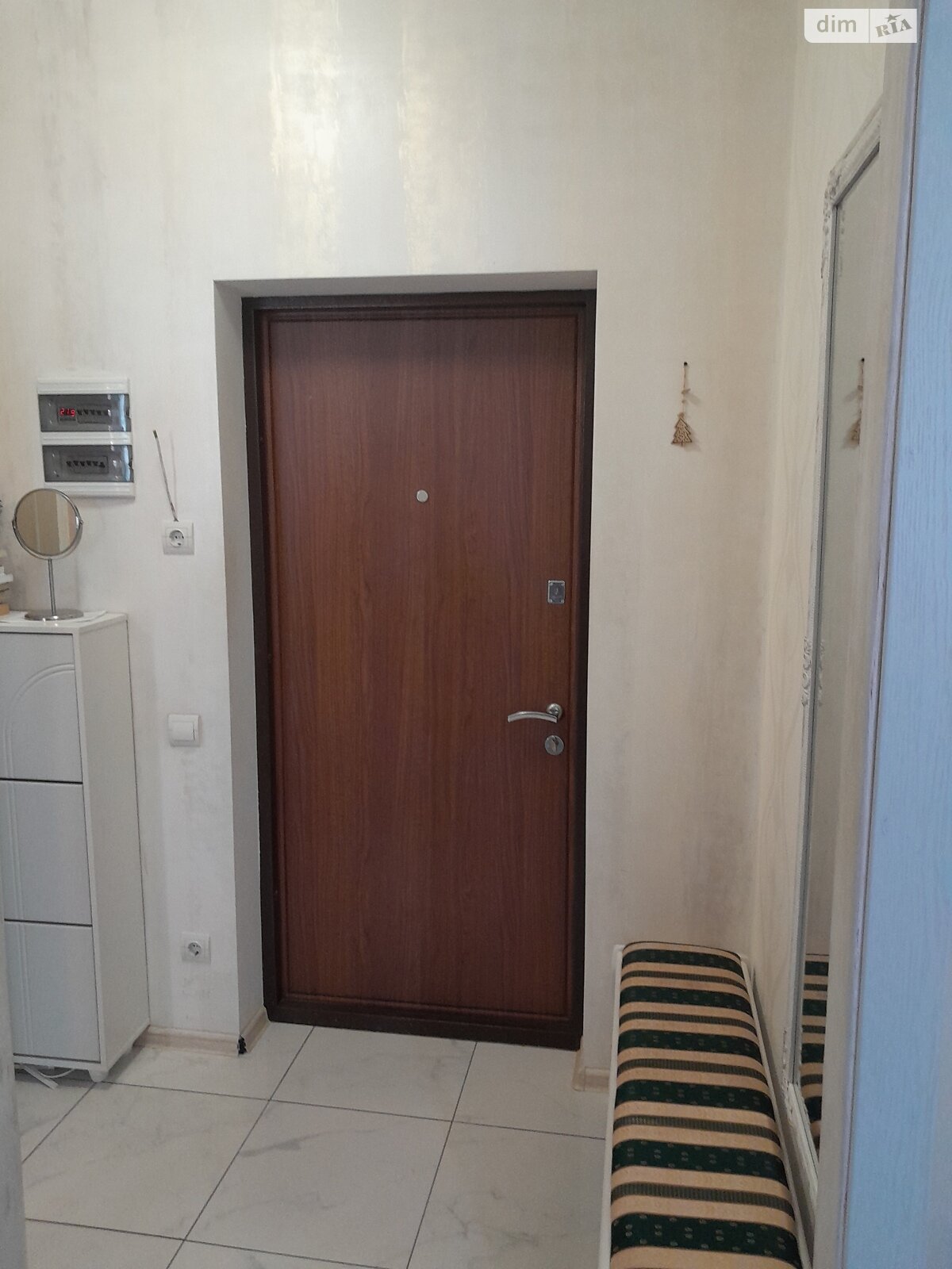 однокімнатна квартира в Лиманці, на мас. Радужний 16 в довготривалу оренду помісячно фото 1 однокімнатна квартира в Лиманці, на мас. Радужний 16 в довготривалу оренду помісячно фото 1