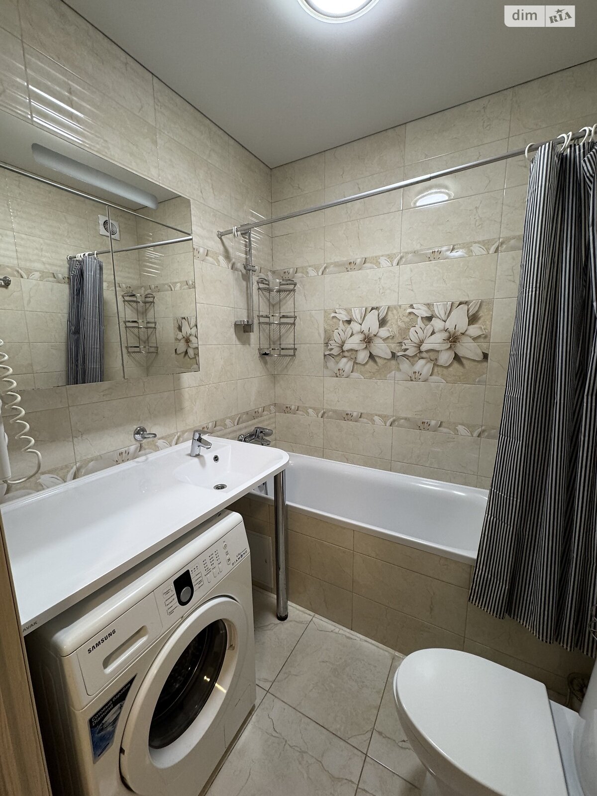 двухкомнатная квартира в Лиманке, на мас. Радужный 19 в аренду на долгий срок помесячно фото 1